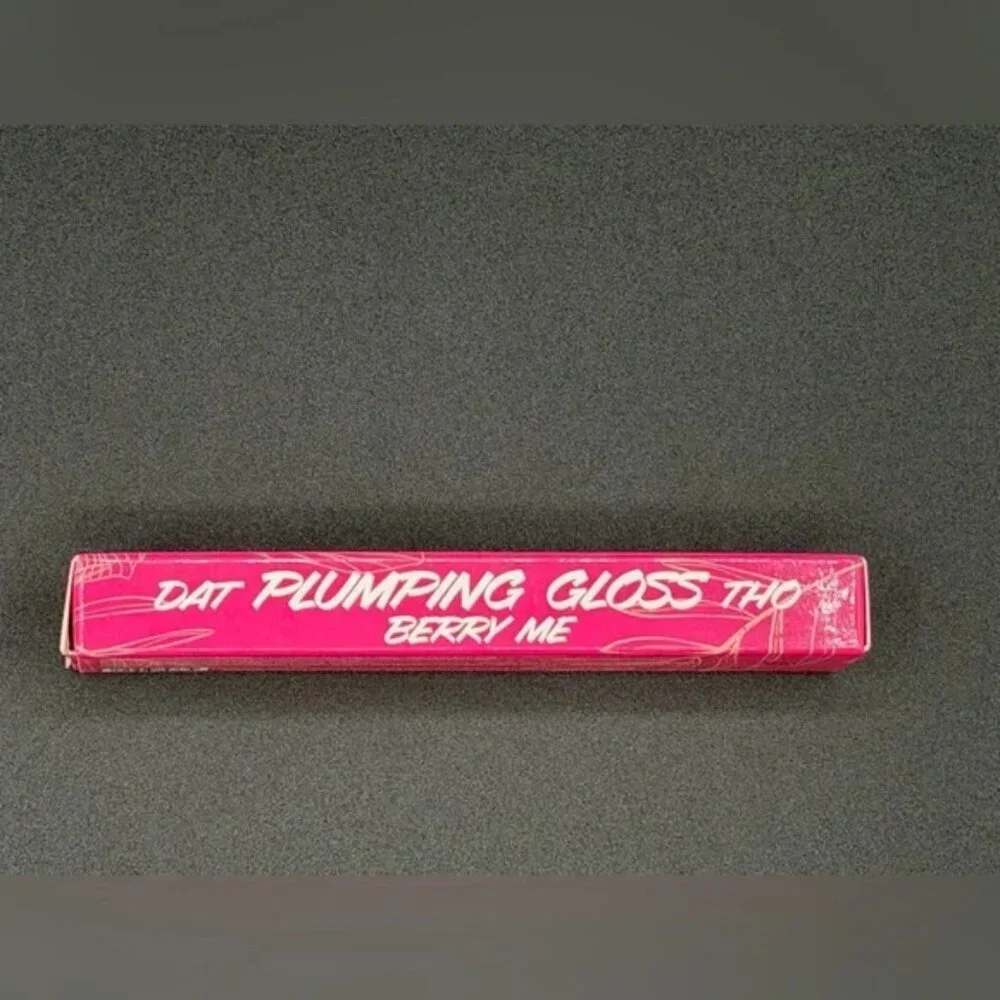PINKY‎ B BEAUTY “Dat Plumping Gloss Tho” in shade “Berry Me” (BRAND-NEW IN BOX)